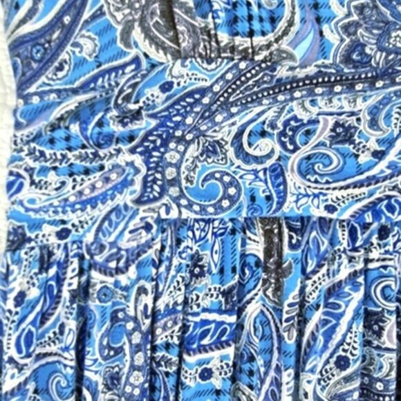 LilBetter Women's Maxi Dress Size XL Blue White Paisley Stretch Knit Pockets - Picture 7 of 14